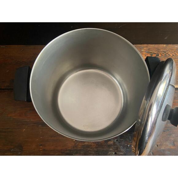 Vintage REVERE WARE 8qt Copper Clad Stock Pot w/Lid - Picture 6 of 12